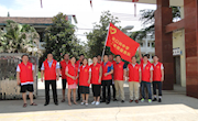 出口洲中学党总支开展结对帮扶主题党日活动
