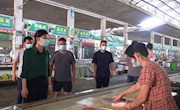 徐桢督导检查疫情防控工作