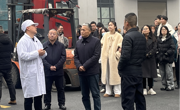 产业一线探新路，经济发展聚合力