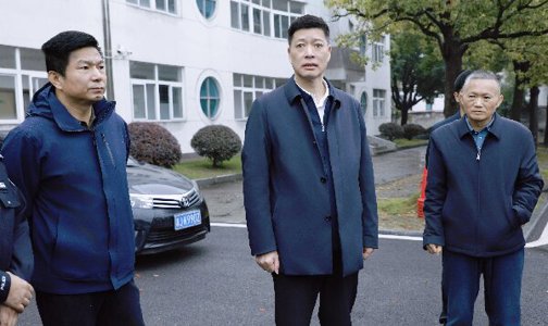 王先波专题调度全县PM2.5管控工作