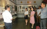 向艳艳：带领安乡县年轻干部培训班学员祭奠大将许光达