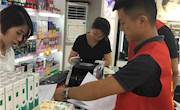 县委组织部：义工深入网格开展民调入户走访活动