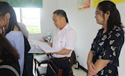 唐海芳：现场调度全县农村基层党建工作