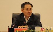 张阳主持召开信访工作会议