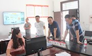 安乡：组织部长现场指导智慧党建系统建