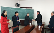 安乡：走访慰问“两新”组织困难党员